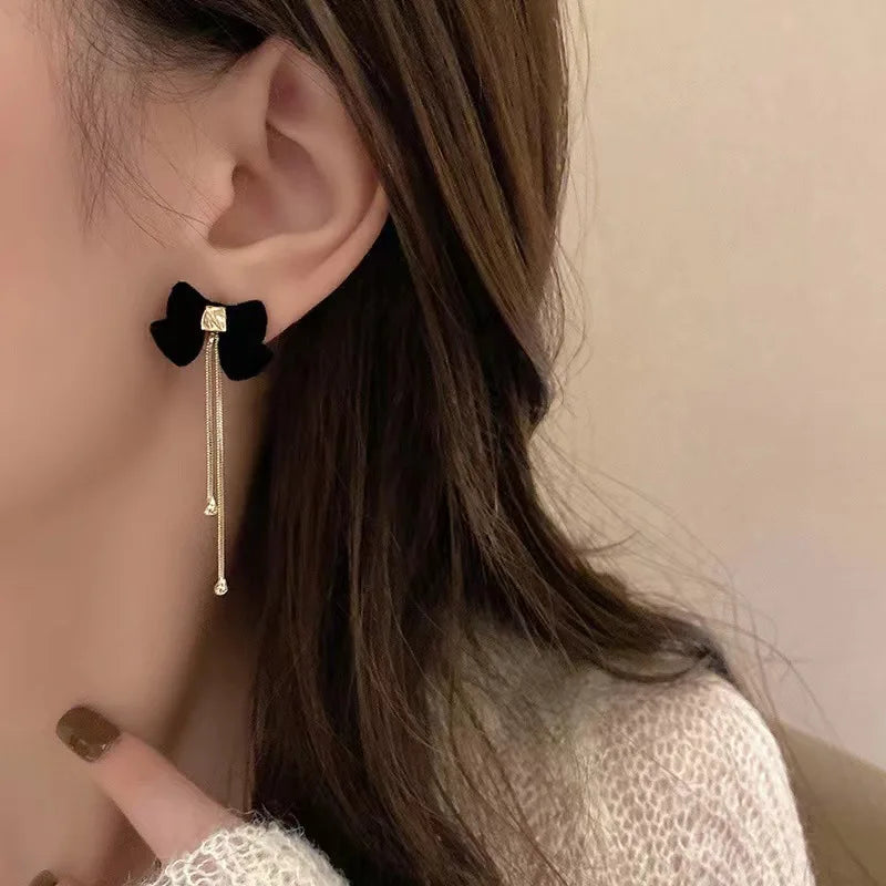 Light Luxury Rhinestone Tassel Flocked Bowknot Earrings Sweet Bow Earring For Women and Girls Party Fashion Jewelry Gifts