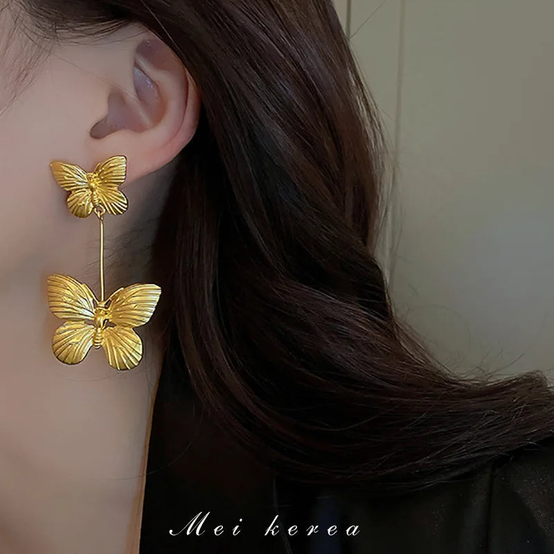 SHMIK Vintage Baroque Women Elegant Rhinestone Heart Earrings Jewelry Exquisite Lady Classic Middle Palace Drop Earring Gift
