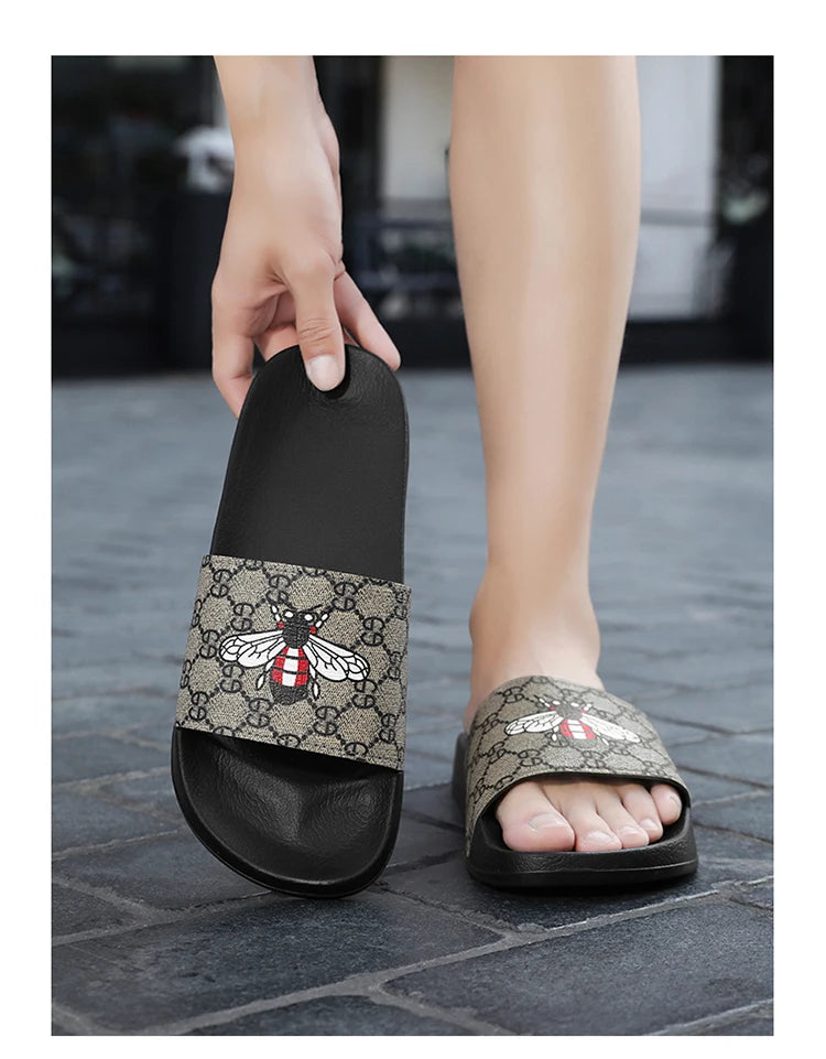 Men's shoes sports casual slippers indoor and outdoor EVA shoes autumn and winter men's bees beach outdoor garden sandals