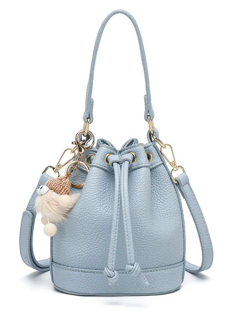 Summer New Advanced Sense Niche Design Bucket Bag 2025 Hot Sale Casual Large Capacity Versatile Drawstring Women's Handbags