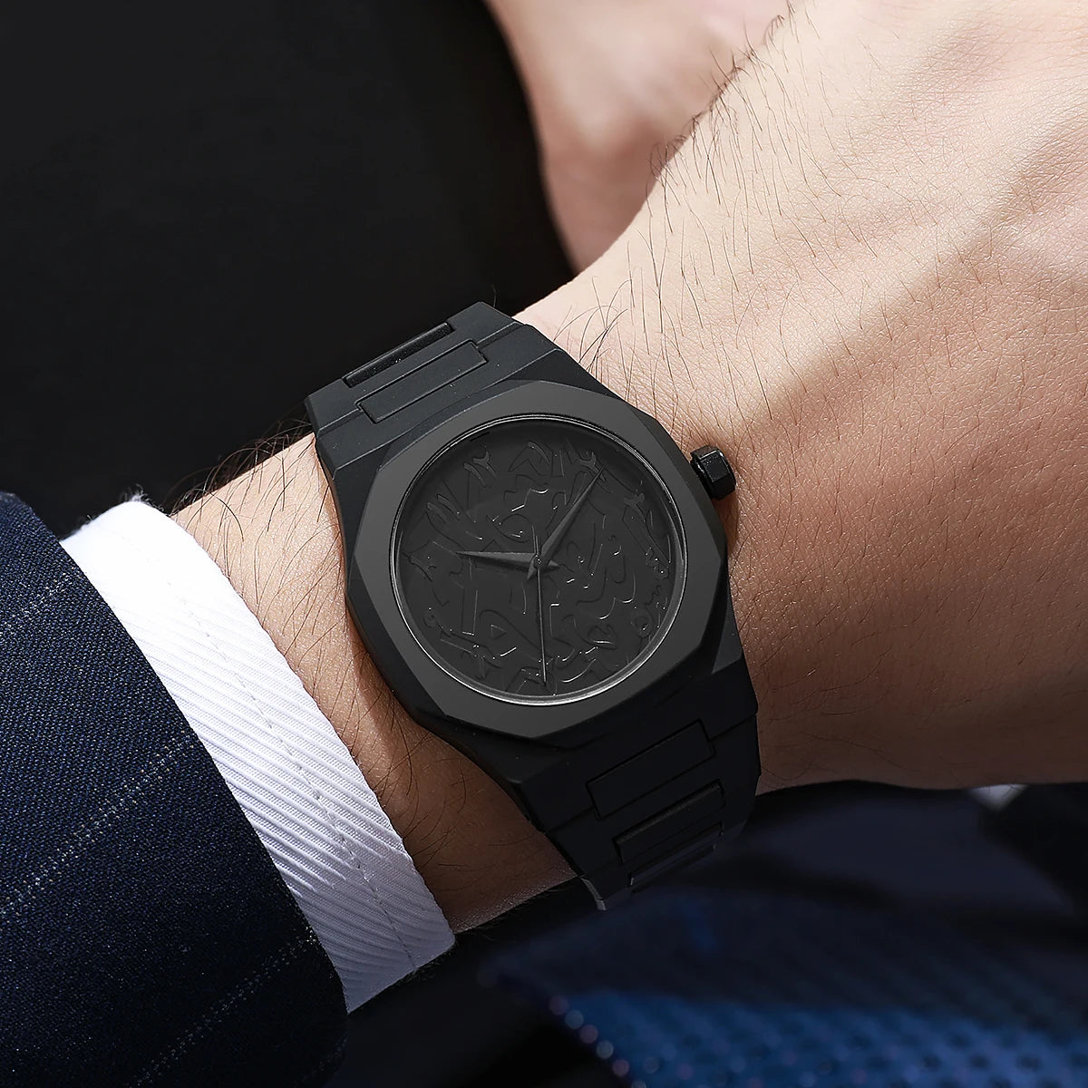 2025 New Trend Men Creative Watch Fashion Silicone Black Business Style Arabic Digital Creative Military Quartz Sports Watches