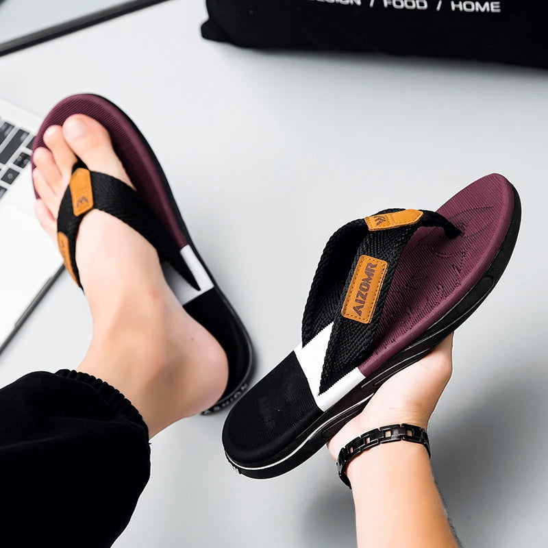 Man House Flip Flops Summer Breathable Beach Shoes EVA Slippers Sandals Men Luxury Flip Flops Soft Slippers Home Clogs Slides