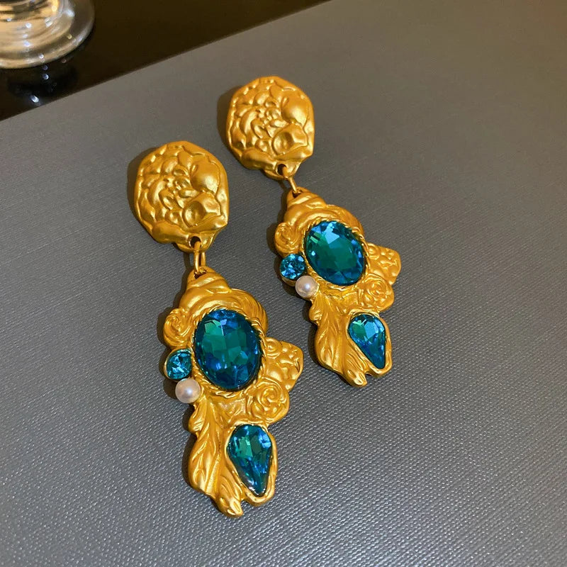 SHMIK Vintage Baroque Women Elegant Rhinestone Heart Earrings Jewelry Exquisite Lady Classic Middle Palace Drop Earring Gift