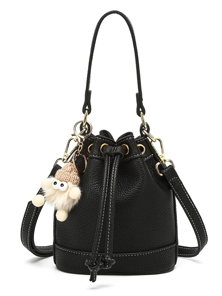 Summer New Advanced Sense Niche Design Bucket Bag 2025 Hot Sale Casual Large Capacity Versatile Drawstring Women's Handbags