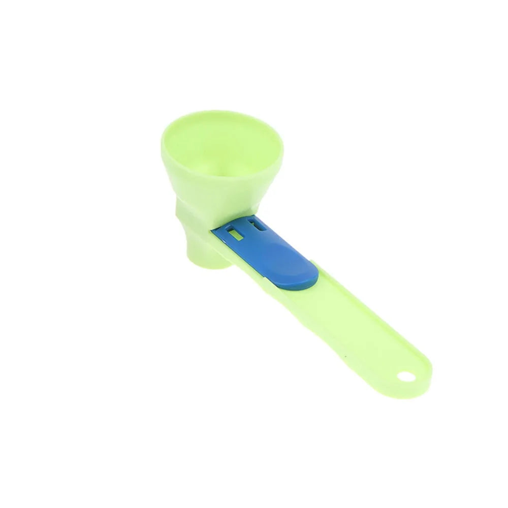 Creative Flling Coffee Scoop Funnel Plastic 2 in 1 Sliding Design Sliding Scoop Funnel Reusable Measuring Spoon Kitchen Gadgets