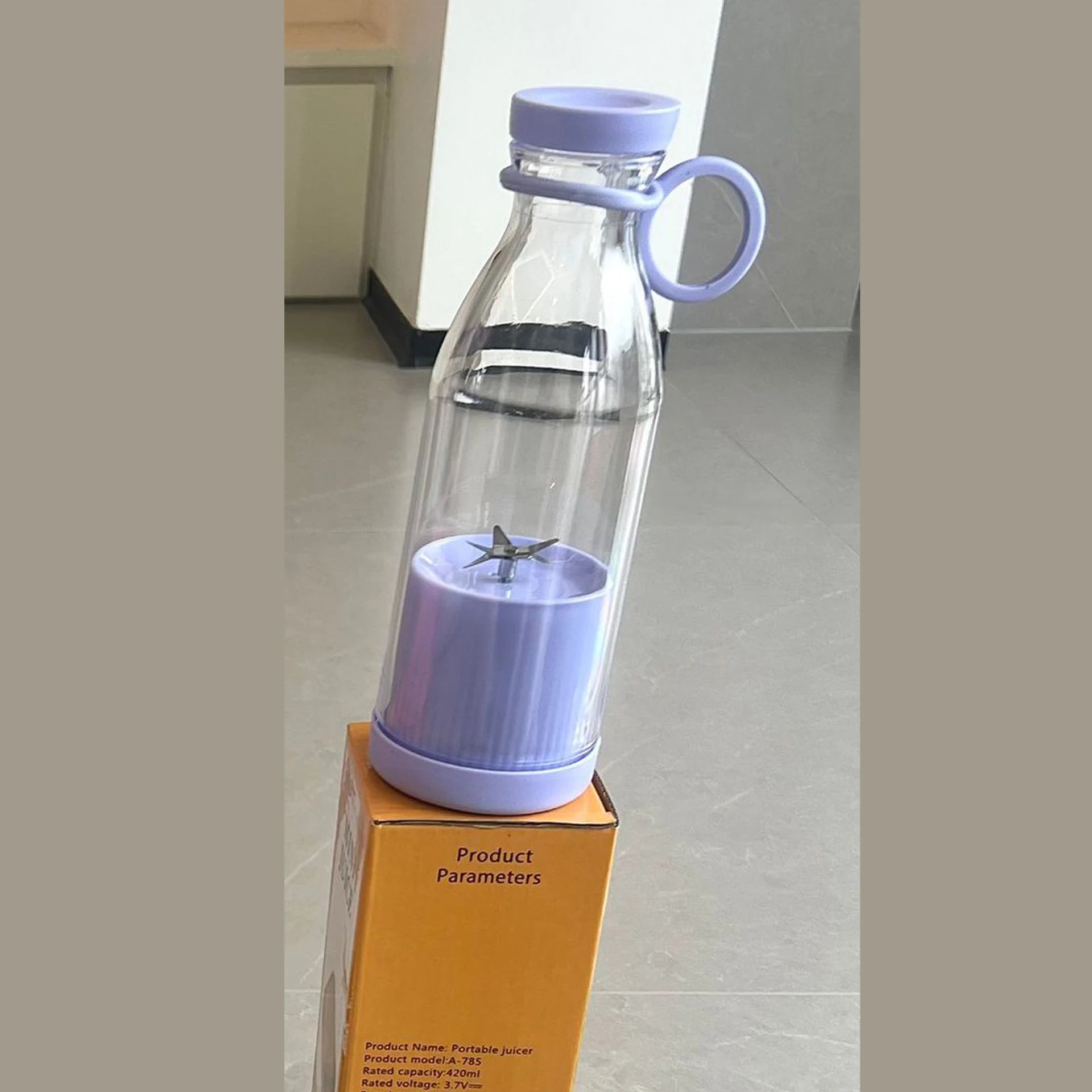 420ml Wine Bottle Electric Juicer Mini Portable Blender Fruit Mixers 6 Blades Charging Juicer Cup Small Household Juicer Blender